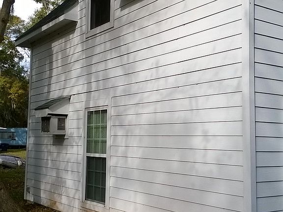 2nd image of 104 4th Ct