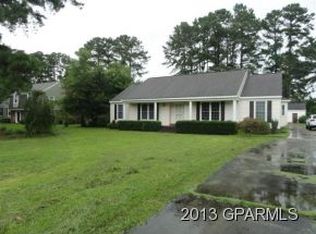 216 Lawson Rd, Washington, NC 27889