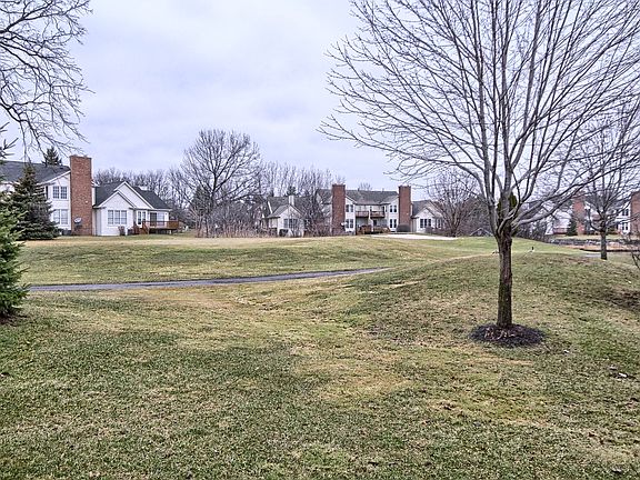 5th image of 39706 Muirfield Ln