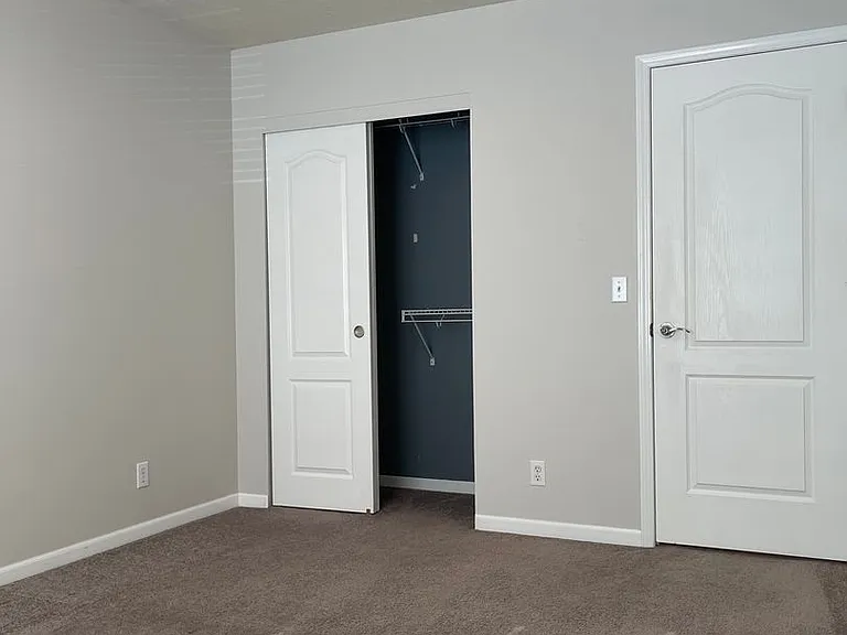 5964 S 186th Ave — Photo 28