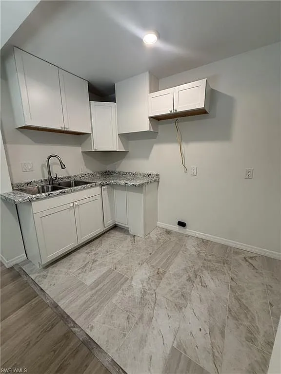 1 bed, 1.0 bath, 1097 sqft, $1,599 — Photo 3
