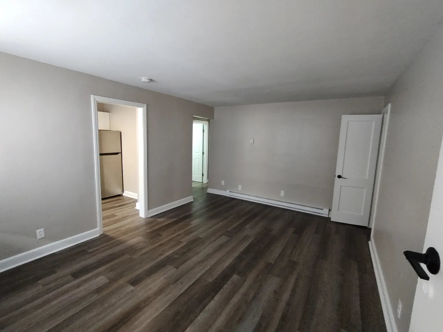1229 West Ocean View Avenue - C — Photo 4