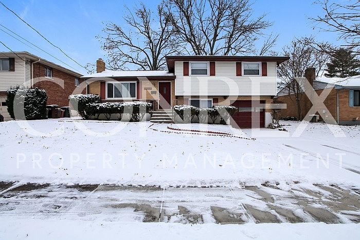 1st image of 8871 Cherry Blossom Ln