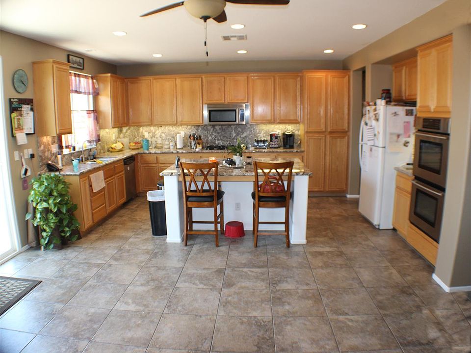 1st image of 12298 Malahini Pl