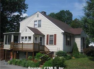 226 Dunham St, Norwich, CT 06360