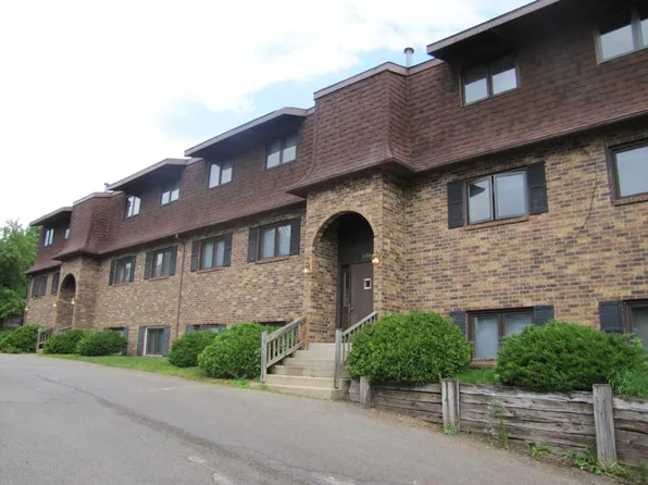 3140 Pioneer Ave SE, Cedar Rapids, IA 52403
