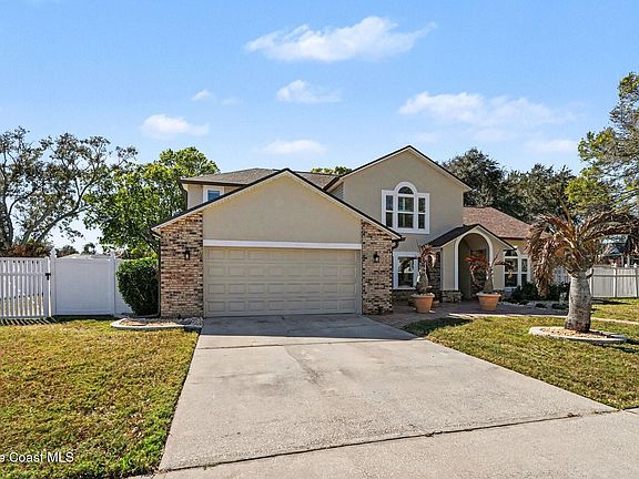 2nd image of 2449 Willowbrook Rd