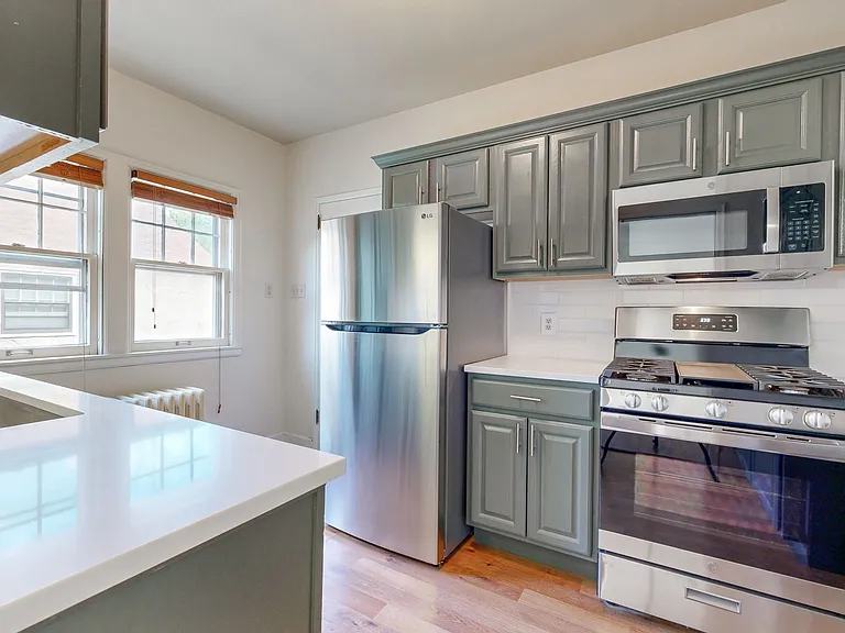 4017 Dupont Ave S — Photo 7