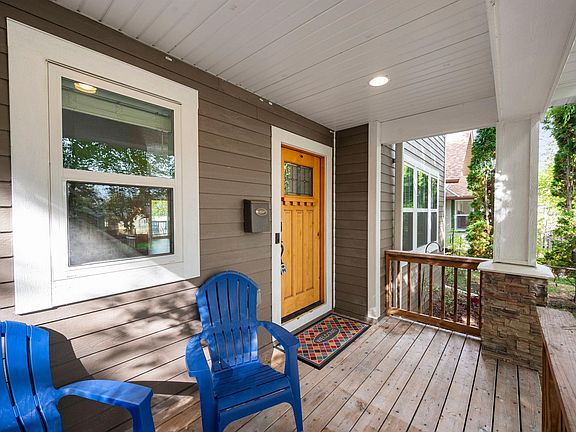 5th image of 3418 25th Ave S