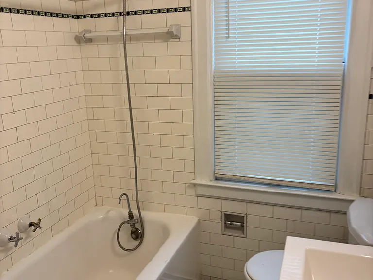 1402 Somerset Ave — Photo 12