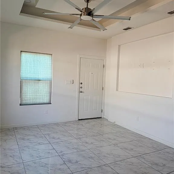 1405 S Yankton St #3 — Photo 3