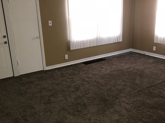 2nd image of 129 Parkside Ave #1