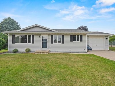 405 W Greenfield Ave, Algoma, WI, 54201