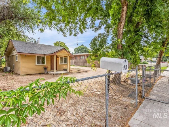 72 N Yale St, Nampa, ID 83651
