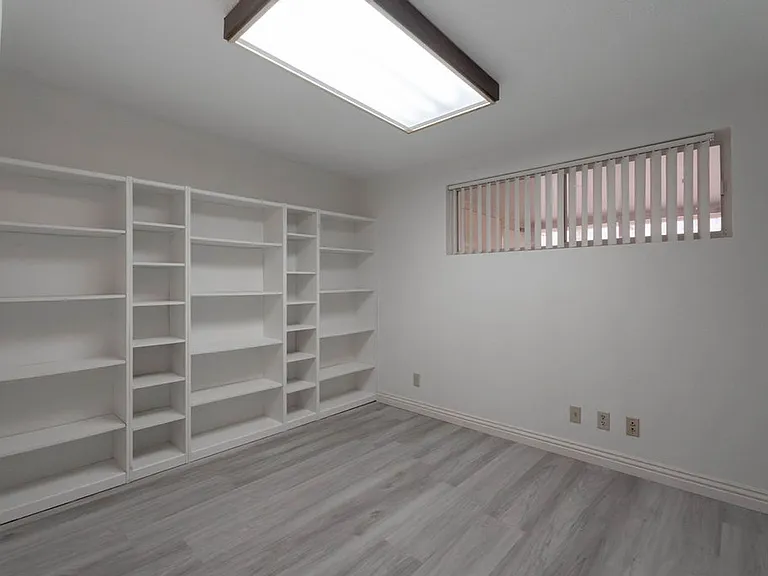 5185 Sun Valley Dr — Photo 31