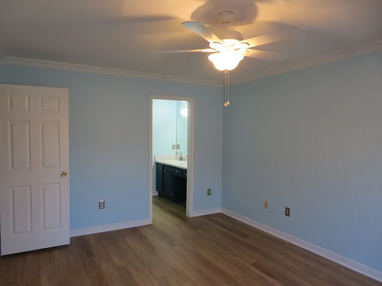 709-B Fort Hayes Ct — Photo 25