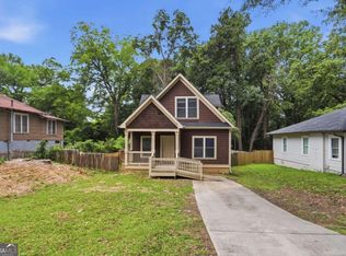 562 Woodlawn Ave NW, Atlanta, GA 30318