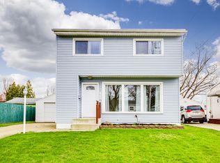 2921 Woodridge St, Akron, OH 44314