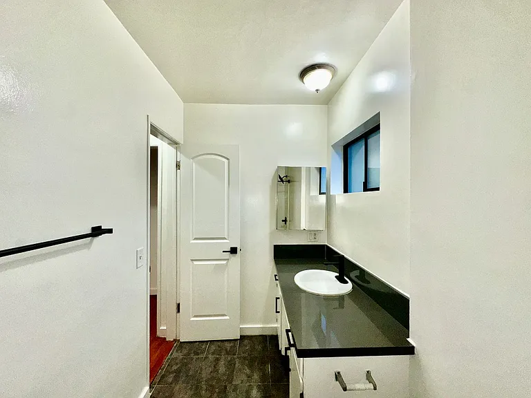 6607 N. Figueroa St. — Photo 41