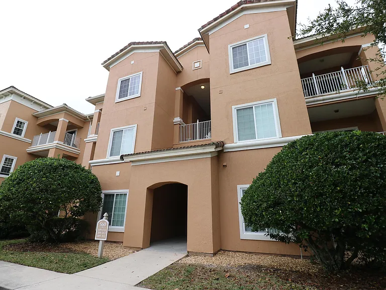 560 Florida Club Blvd #312 — Photo 10