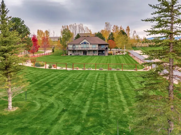 692 Shepherds View Trl, Corvallis, MT 59828