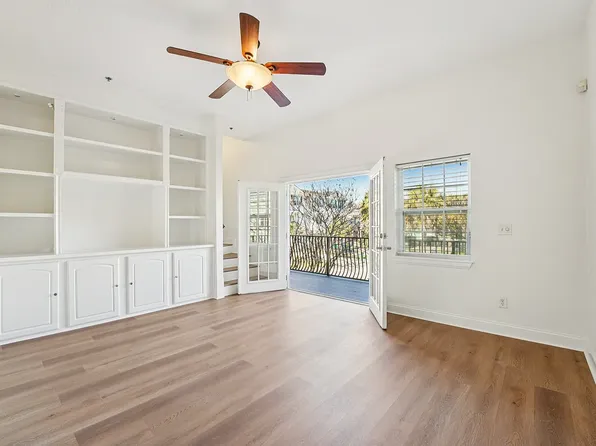 210 21st Ave S, Jacksonville Beach, FL 32250