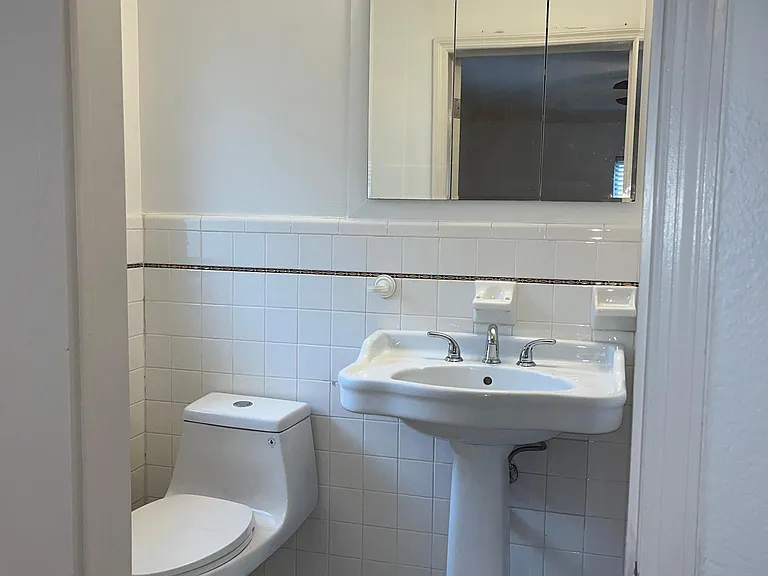 5127 Pelleport Ave — Photo 13