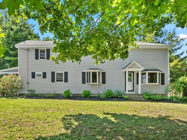 10 Grace Ter, Pittsfield, MA 01201