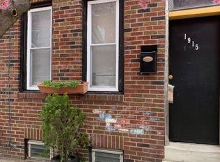1915 Manton St, Philadelphia, PA 19146