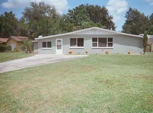 10981 Temple Ave, Seminole, FL 33772