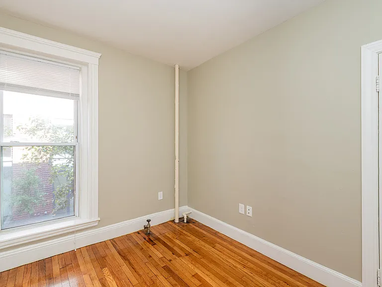 49 Worthington St — Photo 46