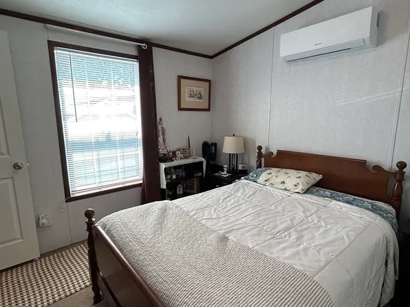 96 Newbury St Trlr 9B, Danvers, MA 01923