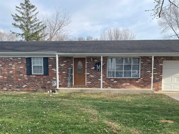 245 Bartlett Dr, Mitchell, IN 47446