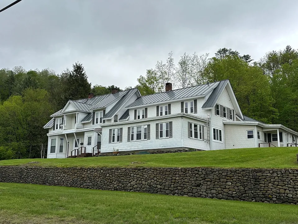 113 Lyme Rd