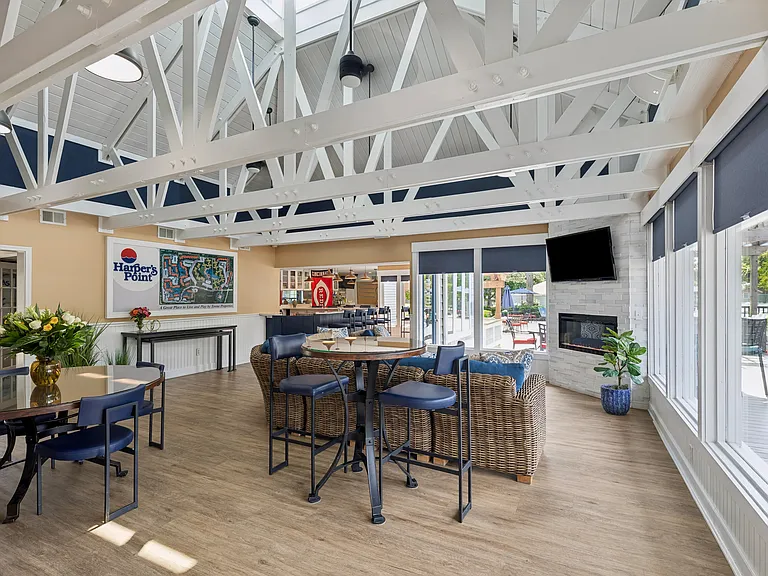 Harpers Point Apartments* — Photo 15