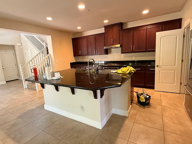 617 N Santa Inez Dr — Photo 4