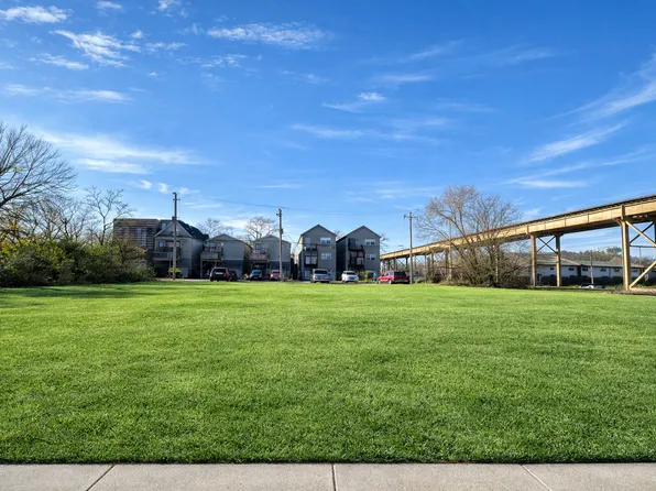 6332 S Eggleston Ave, Chicago, IL 60621