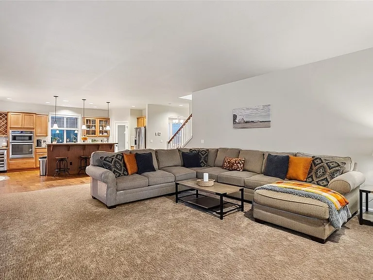 4117 Jude Ct NE — Photo 10