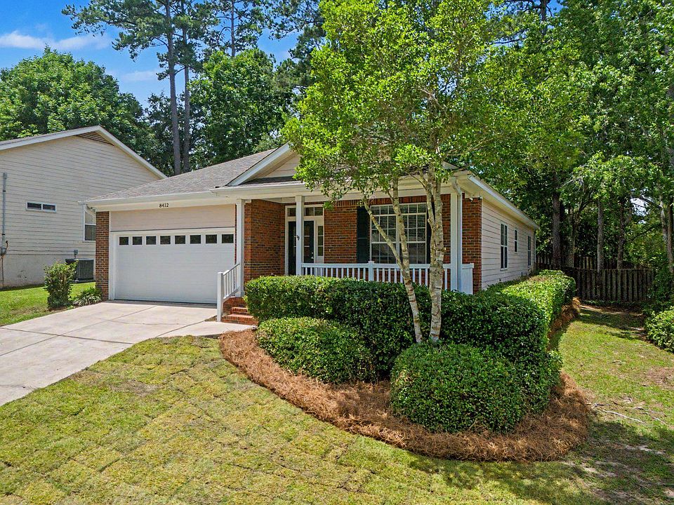 1st image of 8412 Wellesly Pl