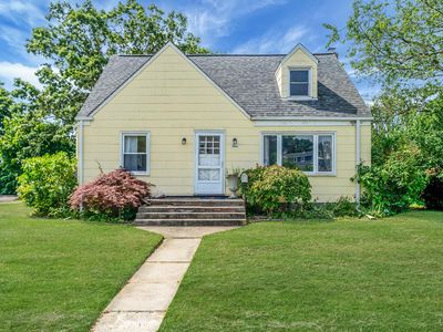 4 Jones Street N, Patchogue, NY, 11772