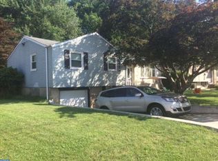 1024 Larkspur St, Philadelphia, PA 19116