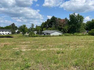 1835 Southland Ln, New London, WI 54961