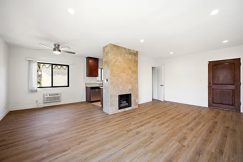 1418 Amherst Ave #5 Photo 1