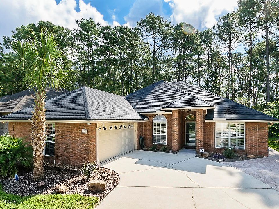 1st image of 8555 Walden Glen Dr