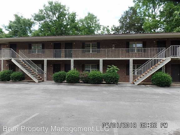 3rd image of 131 Overbrook Dr APT 3