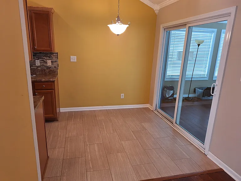 Breakfast nook