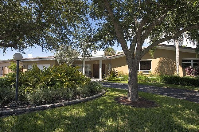 1st image of 16822 SW 86th Ave