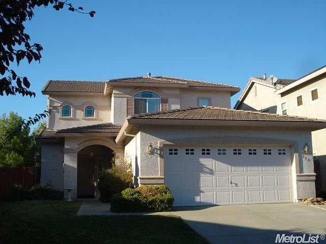 1st image of 244 Halley Glen Dr