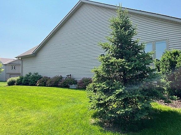 4th image of 5408 N 134th Ave