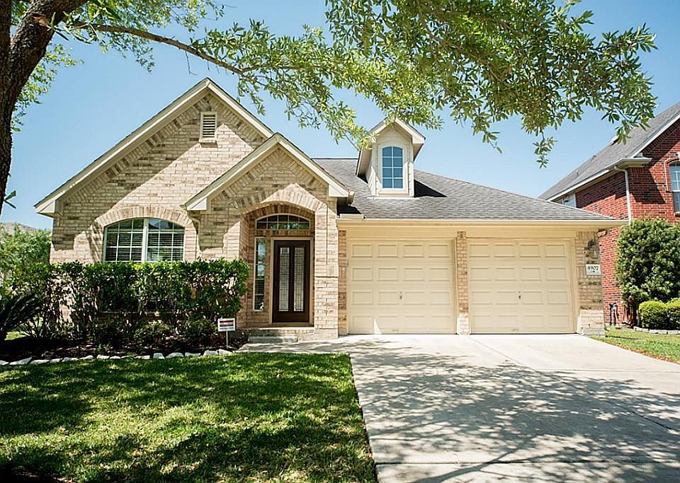1st image of 4907 Mission Lake Ct